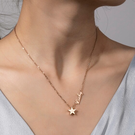 Lucky Star Necklace Des (1)