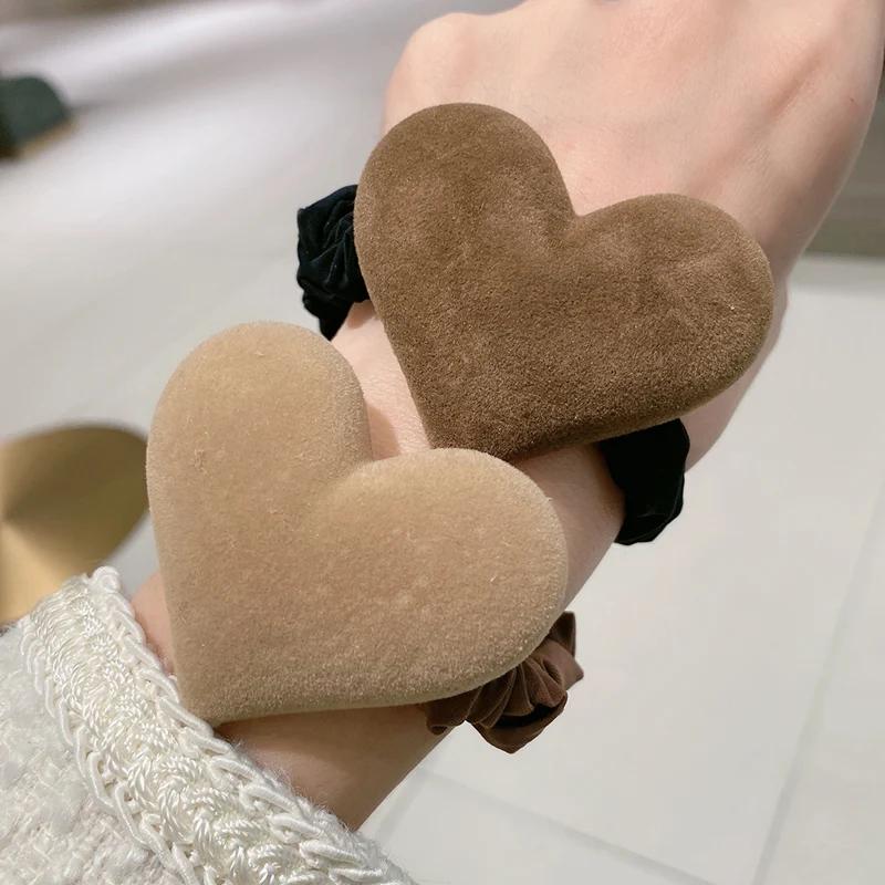 Cute Heart Pendant Elastic Hair Ties for Women - Image 3