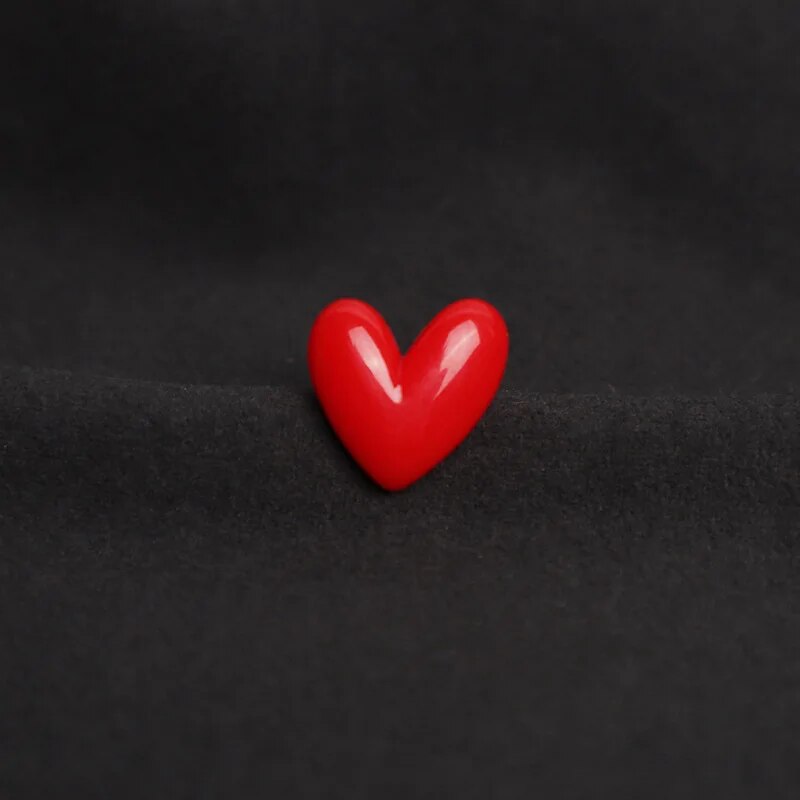 Charming Red Heart Resin Brooch Pins - Image 4