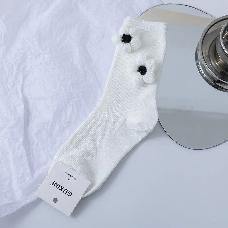 Chic Black & White Cotton Knit Flower Socks - Image 5